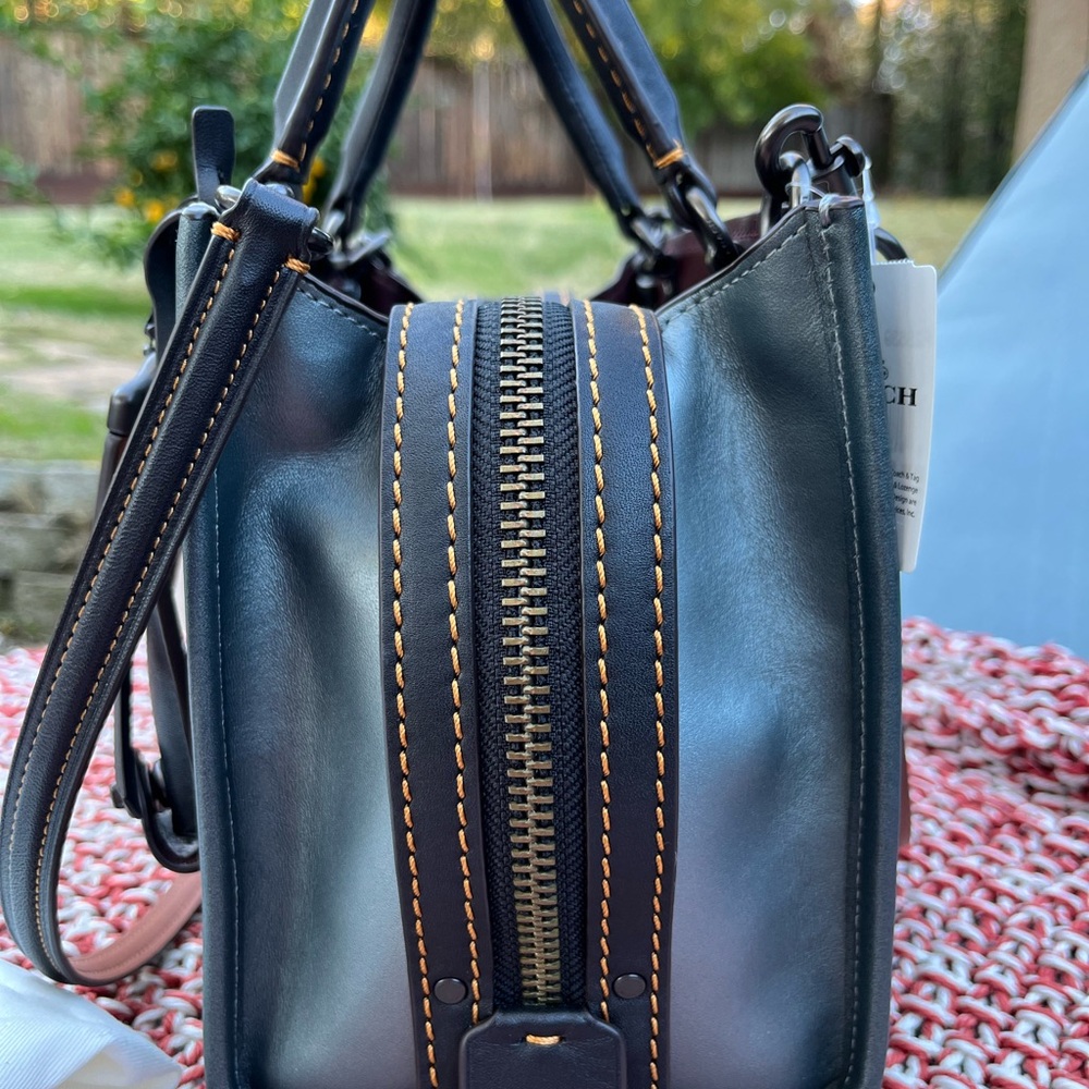 Coach X Keith Haring Rogue 25 - Picture 3 of 9